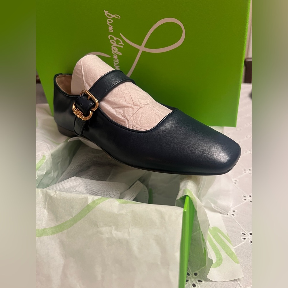 Sam Edelman Navy Leather Flats